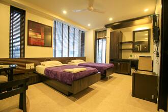 Hotel Victerrace Regency, Kolkata 5